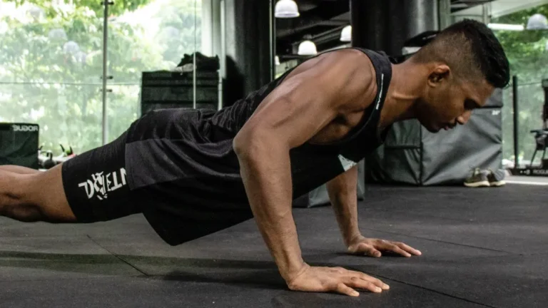 amir khan delts