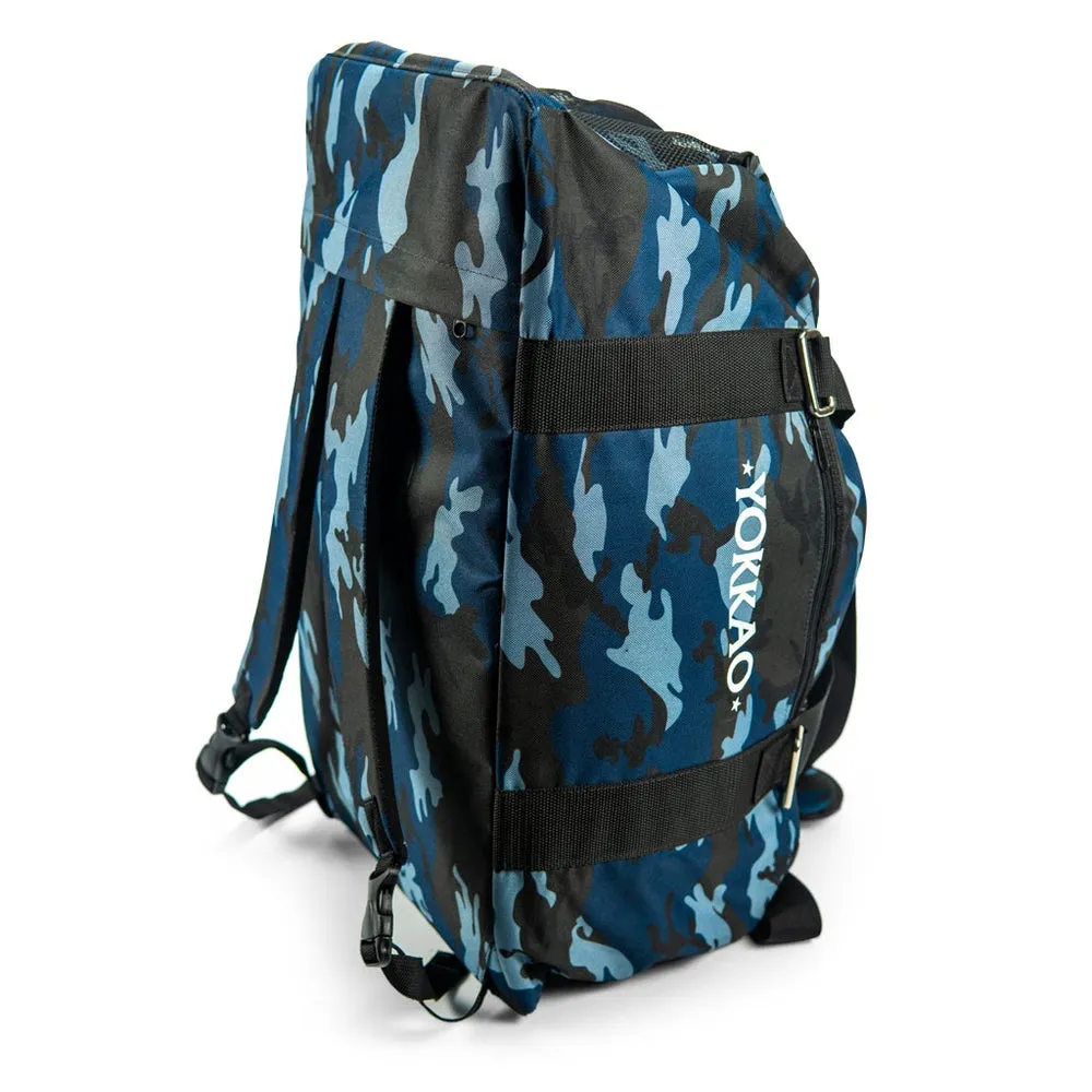 CONVERTIBLE CAMO GYM BAG