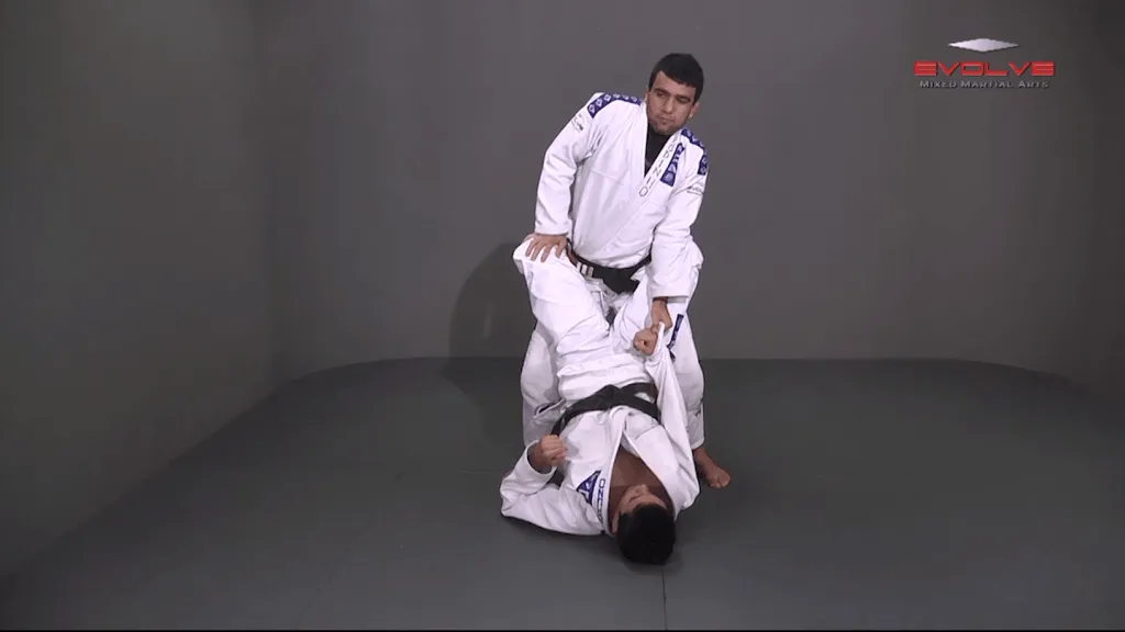 break the guard to stand up 0002