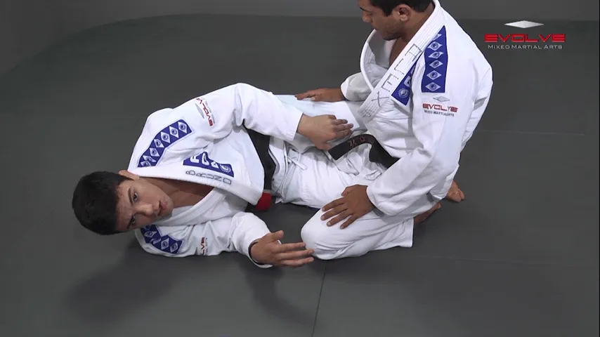 half guard 00019