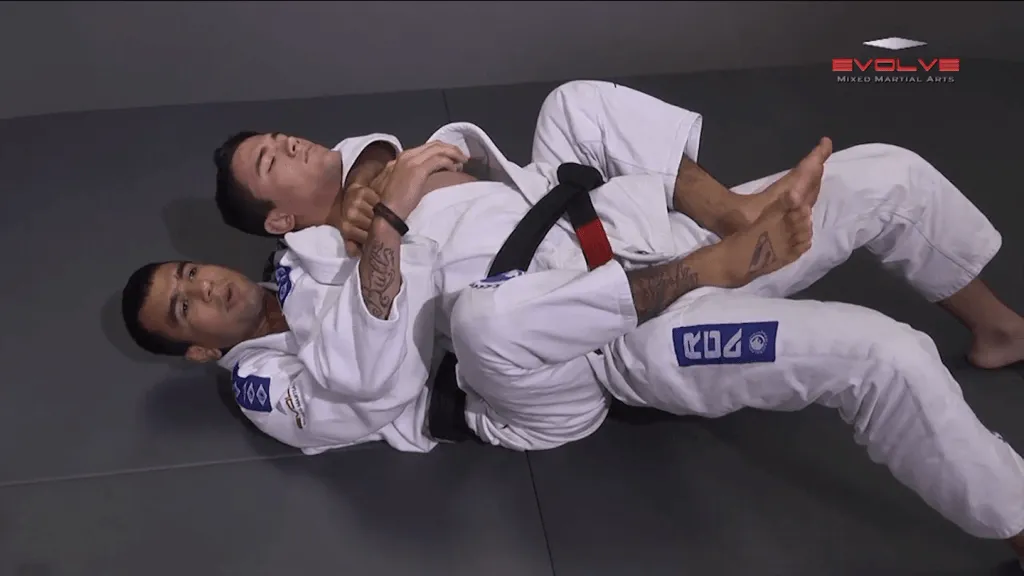 head lock escape to roll back 00 1