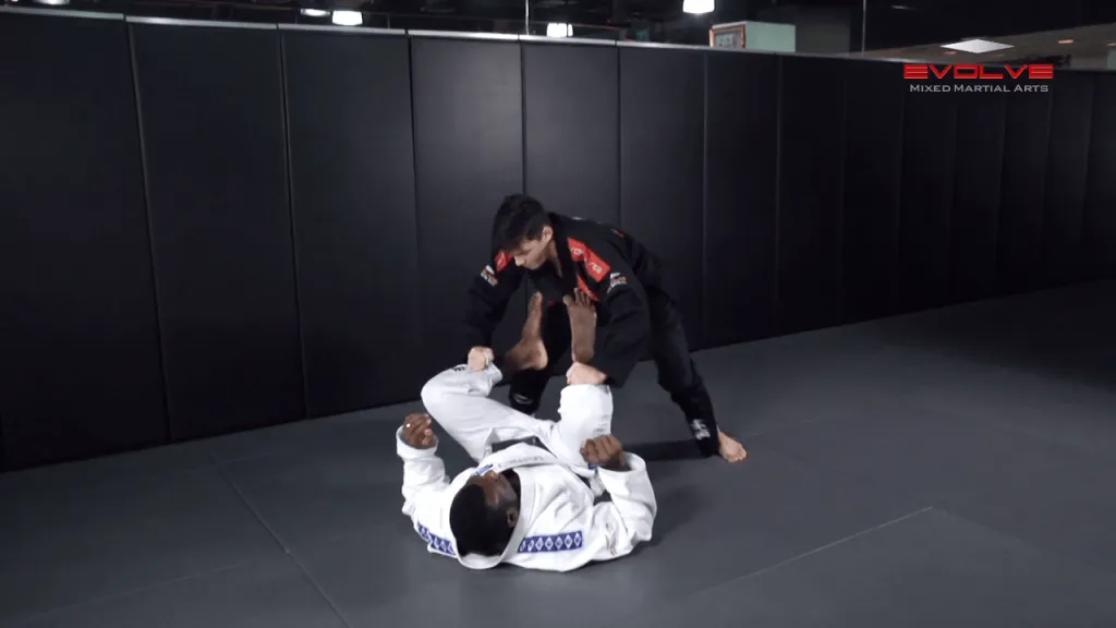 knee on belly drill 00024 1024x5 1