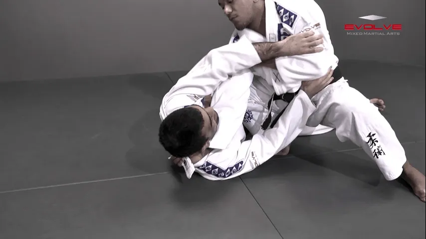 lapel choke from side control va