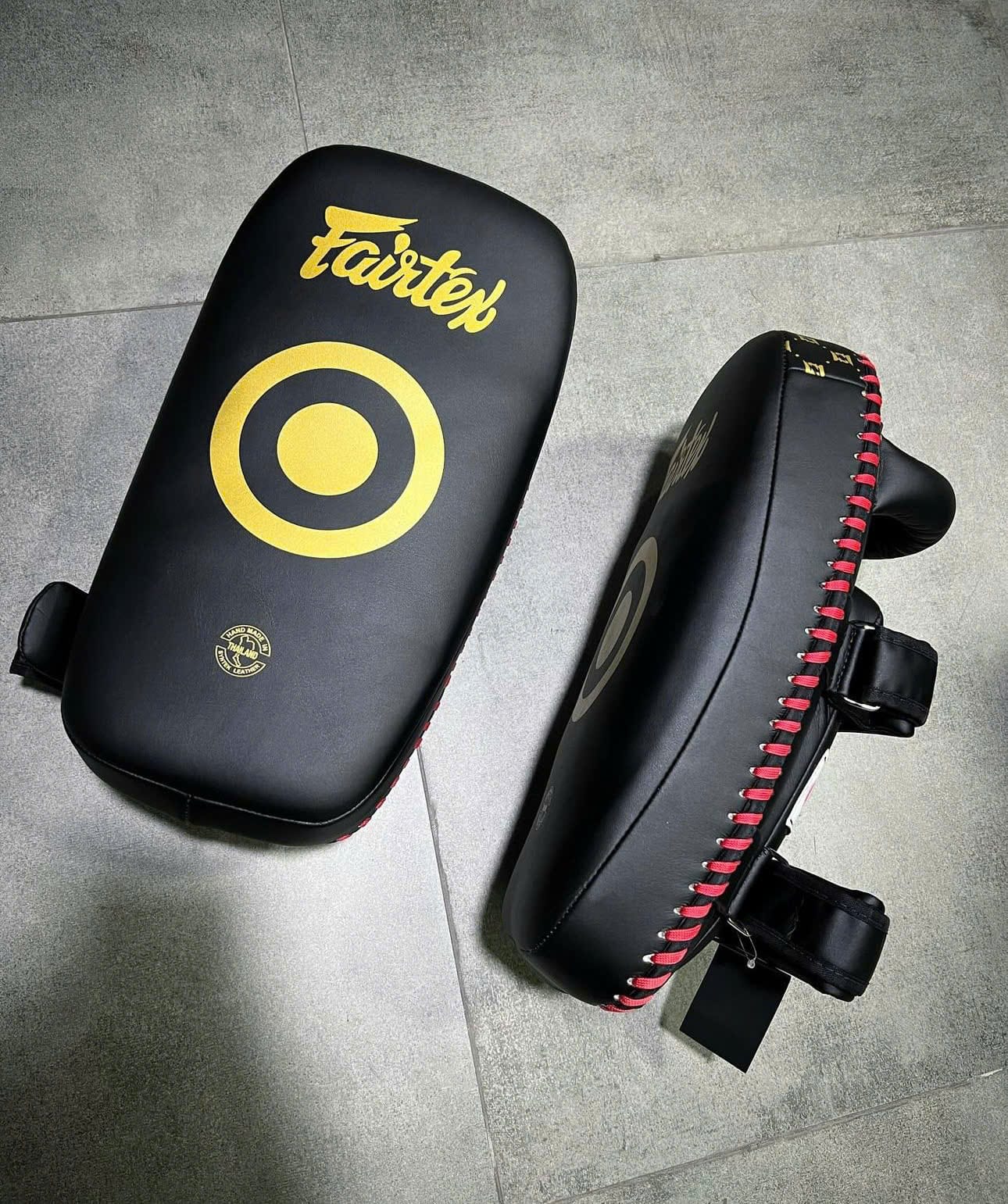 ĐÍCH ĐÁ FAIRTEX KICK PADS KPLC5