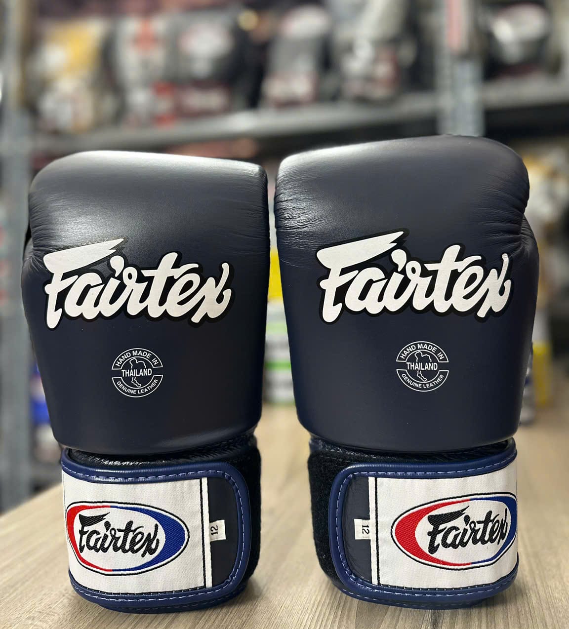 GĂNG TAY BOXING FAIRTEX BGV1