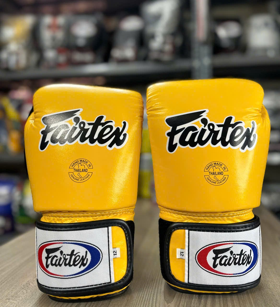 GĂNG TAY BOXING FAIRTEX BGV1