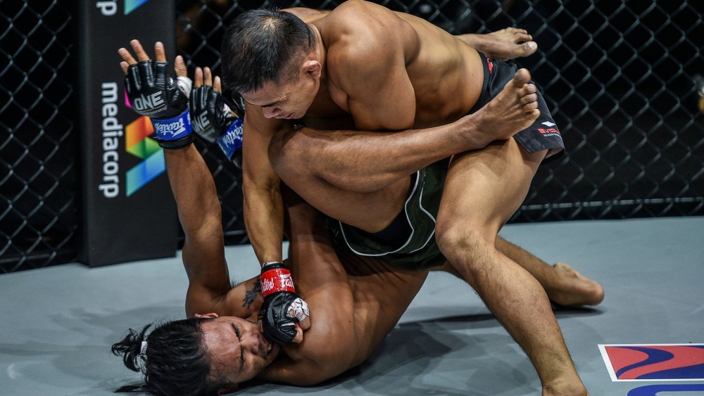 BJJ so với MMA Grappling: Điểm giống và khác nhau 3 eko mộtfc