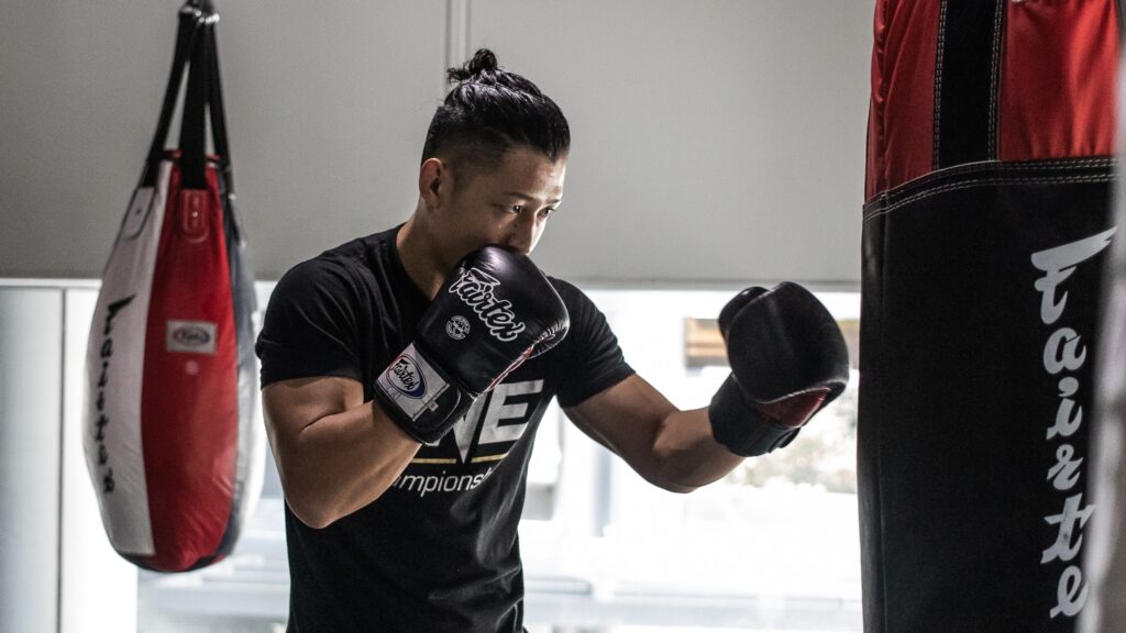 6 lý do tại sao buổi tập MMA tốt hơn buổi tập ở phòng gym 6 hiroki boxing