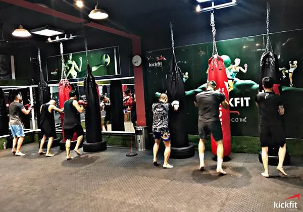 hoc muay thai o kickfit viet nam