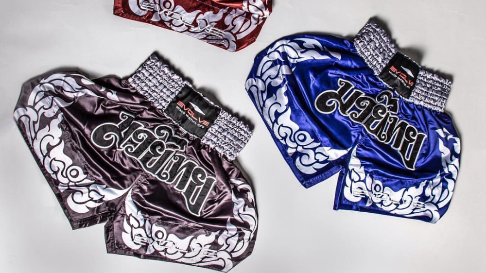 Cách Chọn Quần Short Muay Thái Tốt Nhất 3 muay thai shorts colorful