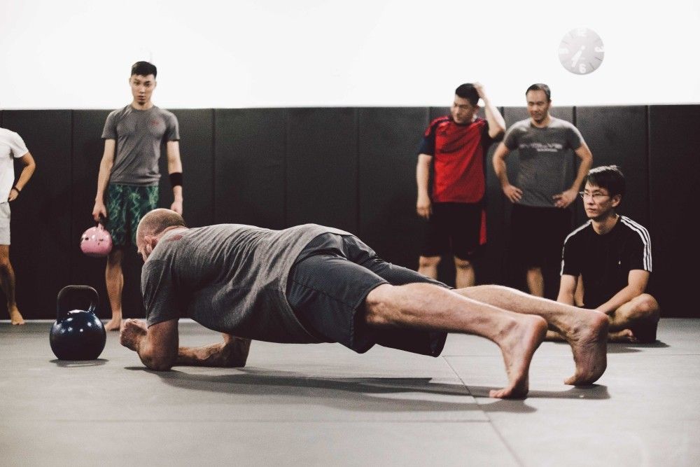 3 bài tập Circuit Training hiệu quả mà bạn cần thử 6 tấm ván tập luyện mạch