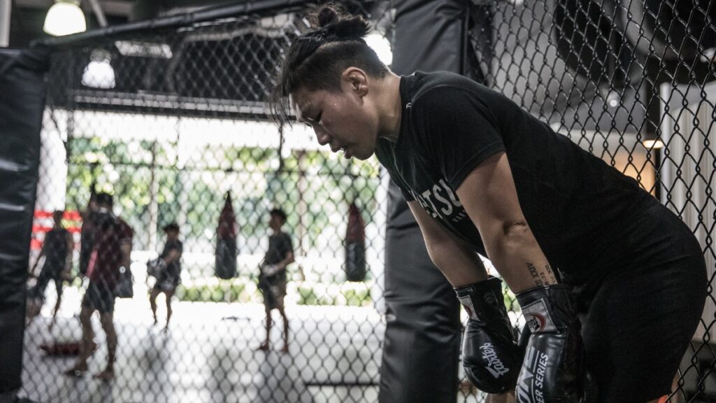 6 lý do tại sao buổi tập MMA tốt hơn buổi tập ở phòng gym 1 stress