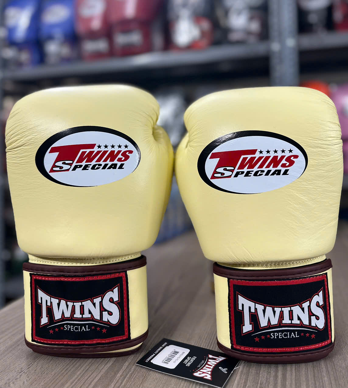 Găng boxing Twins BGVL3